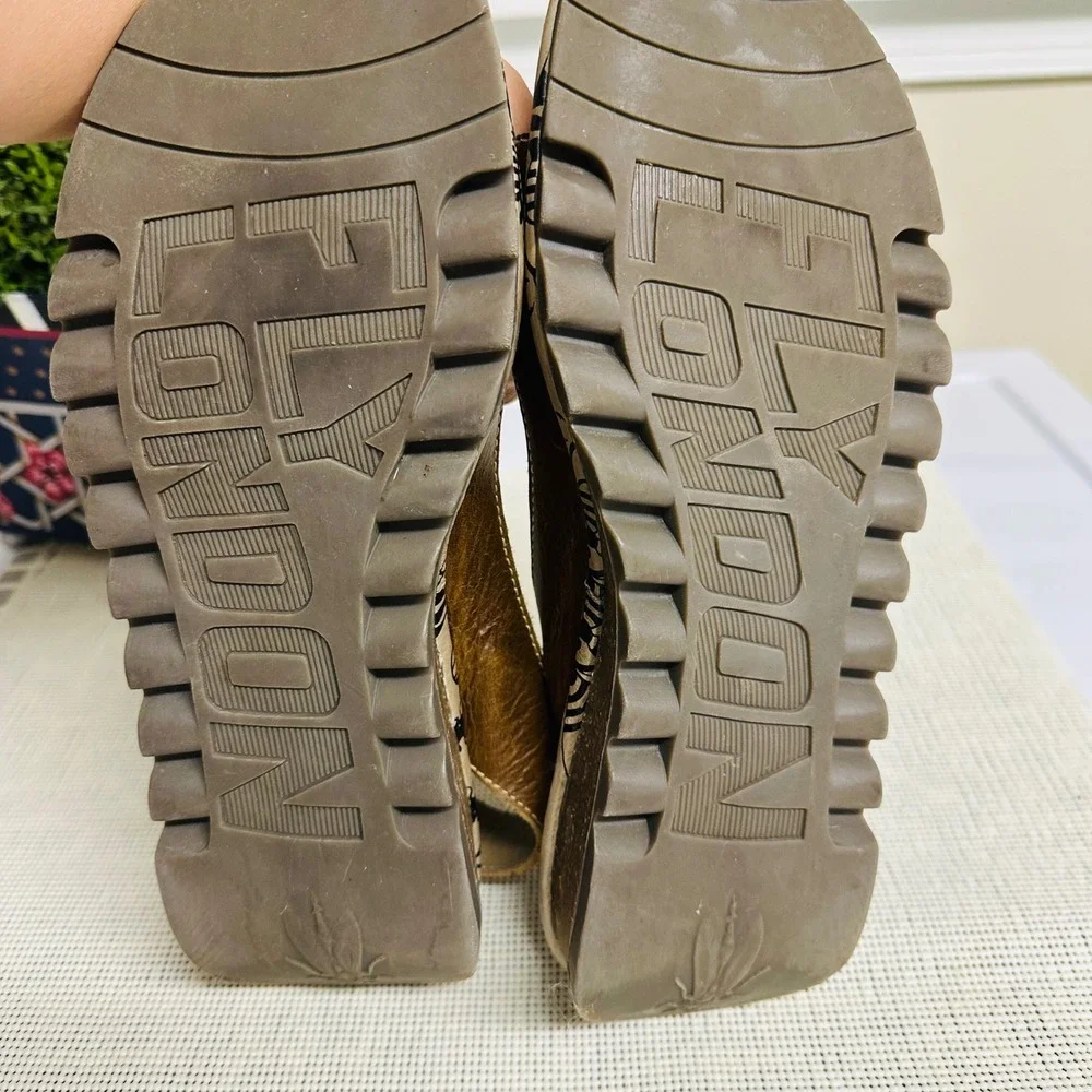 Fly London Tram Tan Leather Buckle Low Platform Sandals sz EU 42/ 10.5- 11 US - Picture 8 of 9